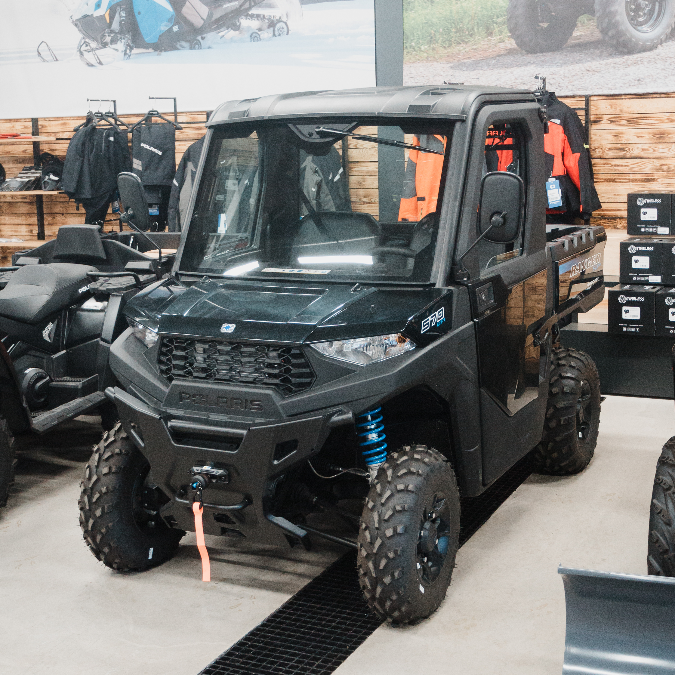 Polaris Ranger 570 EPS Nordic Pro LE  2023 Pro Fit -lämpöhytillä